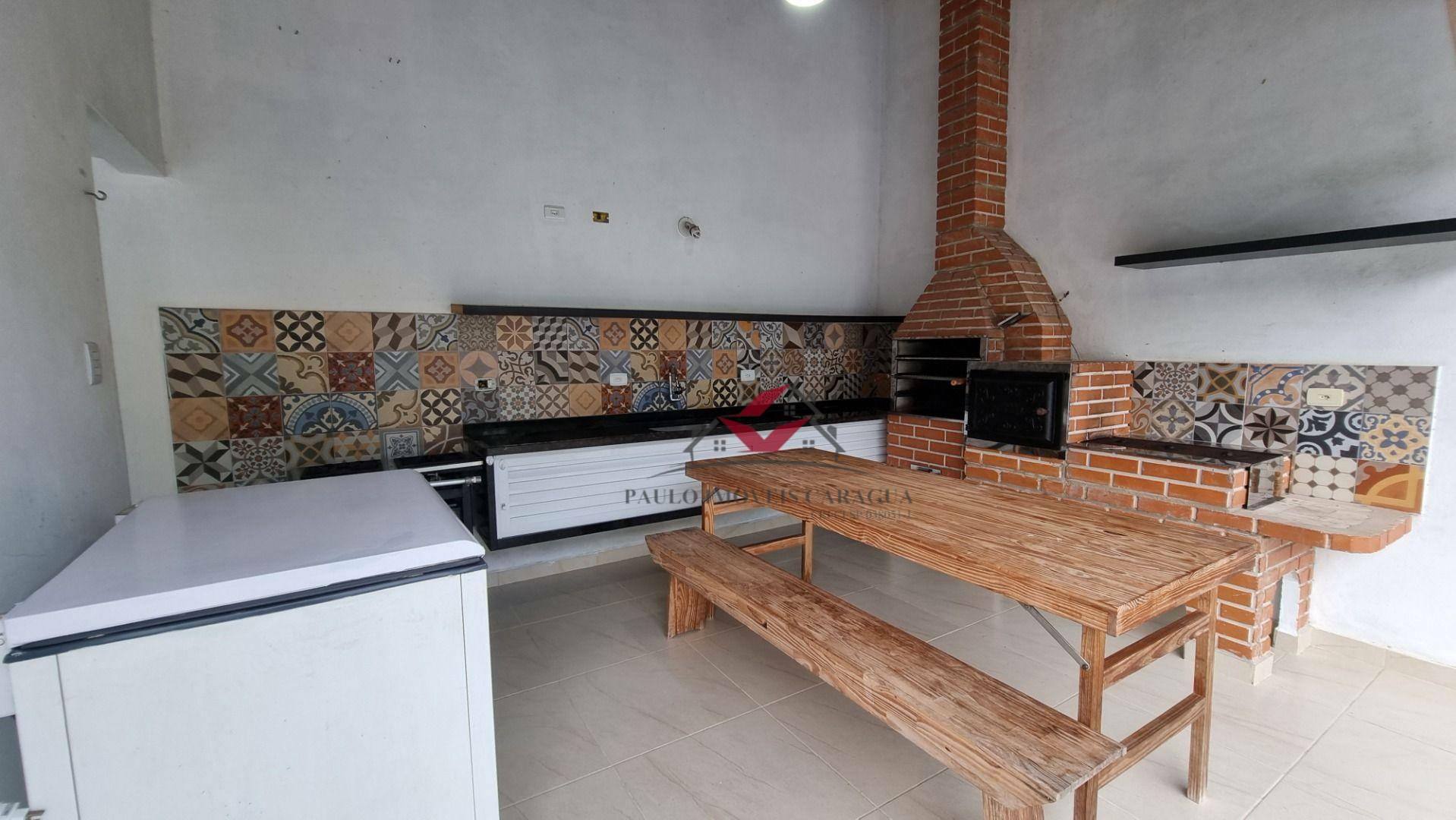 Casa de Condomínio à venda com 4 quartos, 219m² - Foto 35