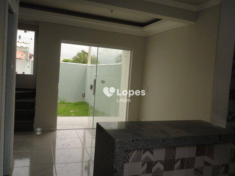 Casa à venda com 2 quartos, 57m² - Foto 6