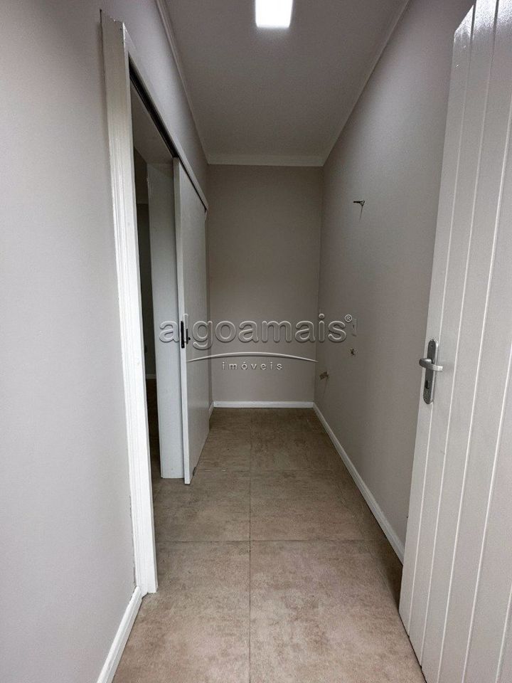 Casa à venda com 2 quartos, 90m² - Foto 14