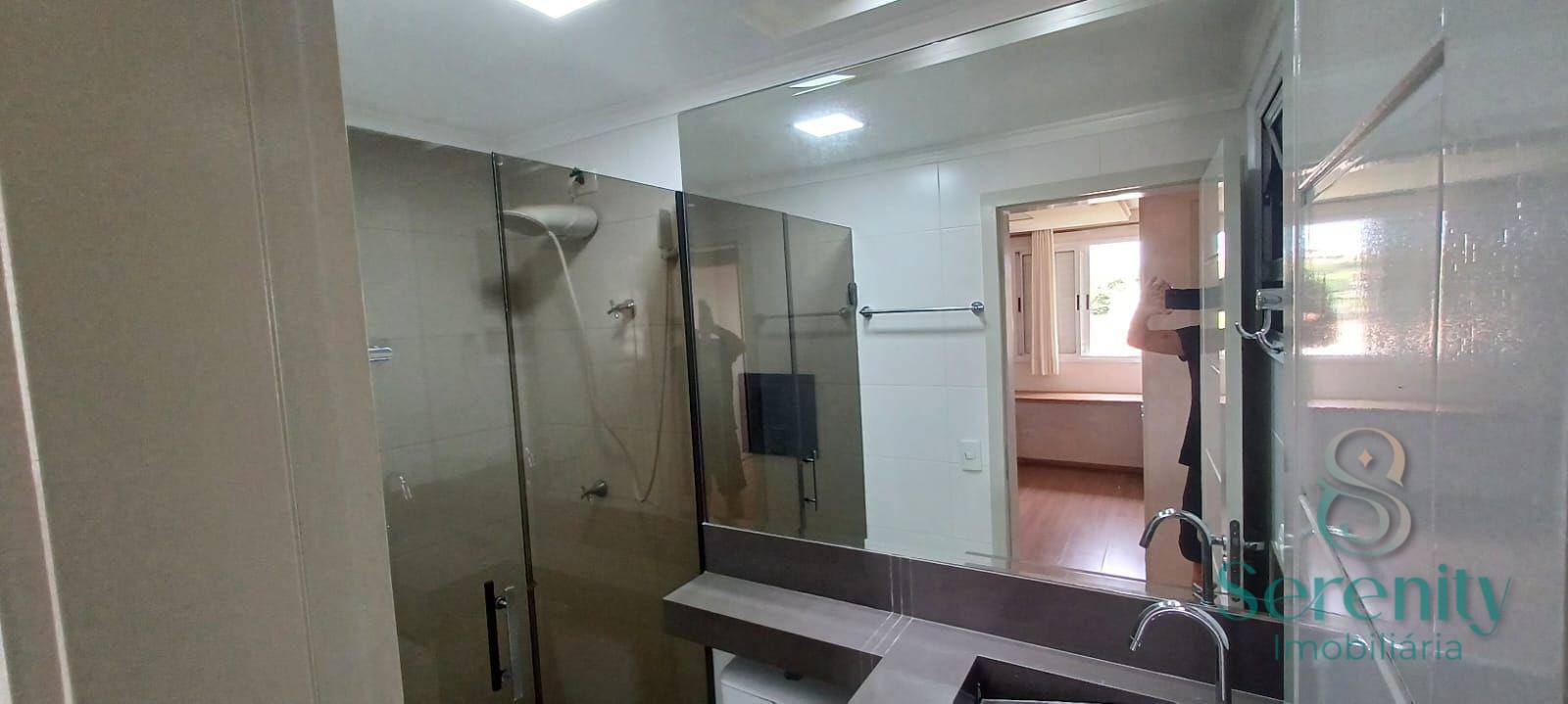 Apartamento à venda e aluguel com 2 quartos, 70m² - Foto 11