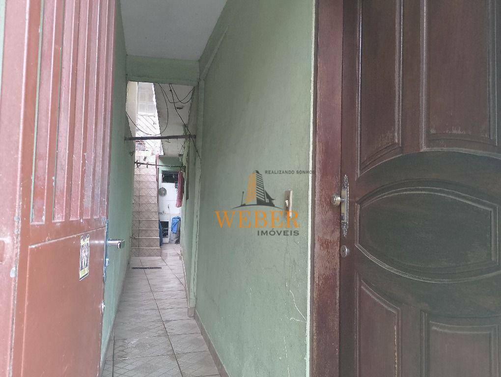 Sobrado à venda com 3 quartos, 200m² - Foto 8