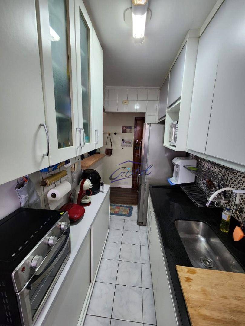 Apartamento à venda com 2 quartos, 60m² - Foto 11