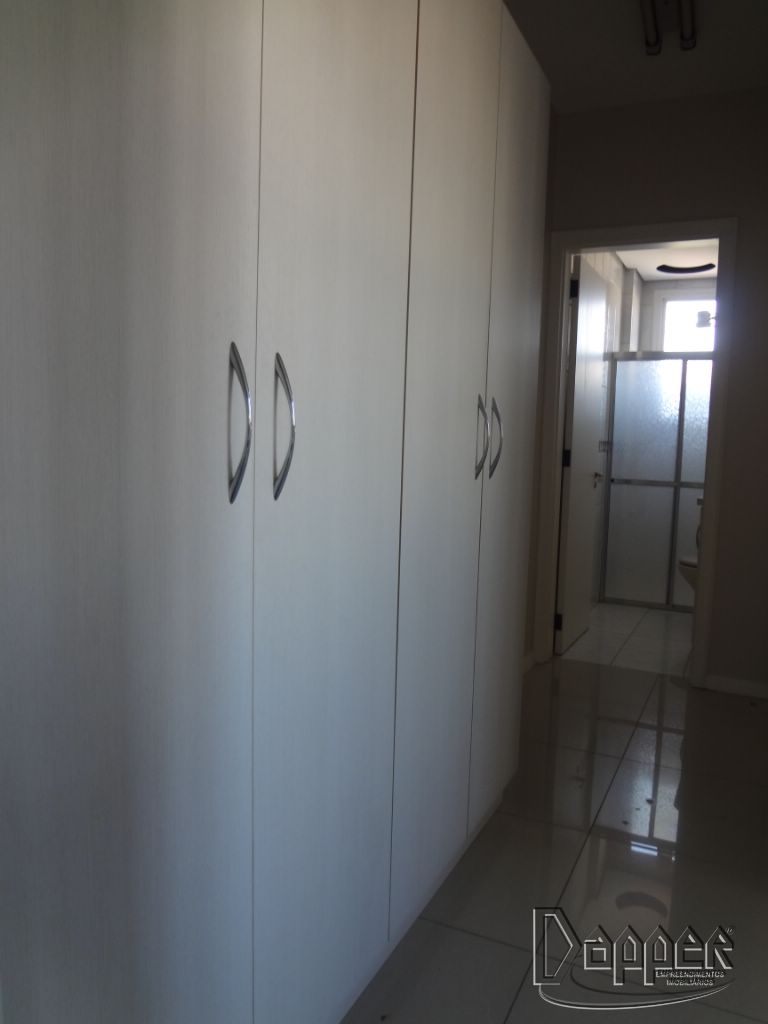 Apartamento à venda com 3 quartos, 189m² - Foto 12