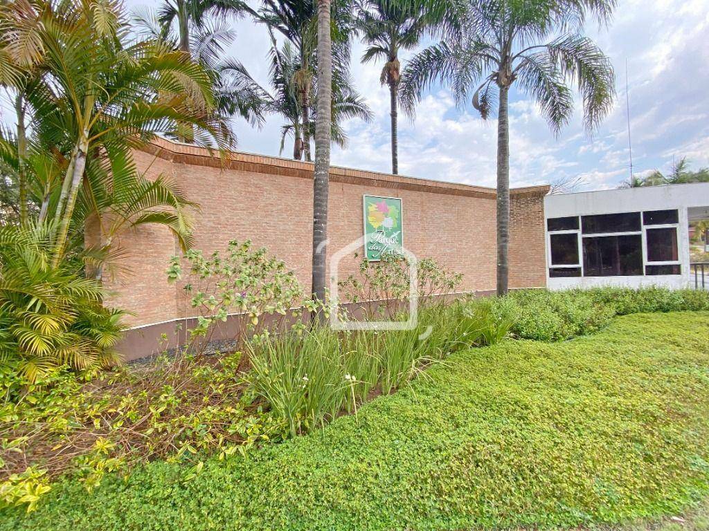 Casa de Condomínio à venda com 3 quartos, 240m² - Foto 40