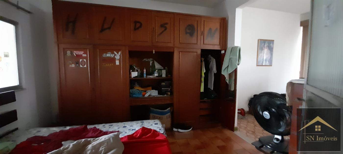 Apartamento à venda com 3 quartos, 180m² - Foto 12