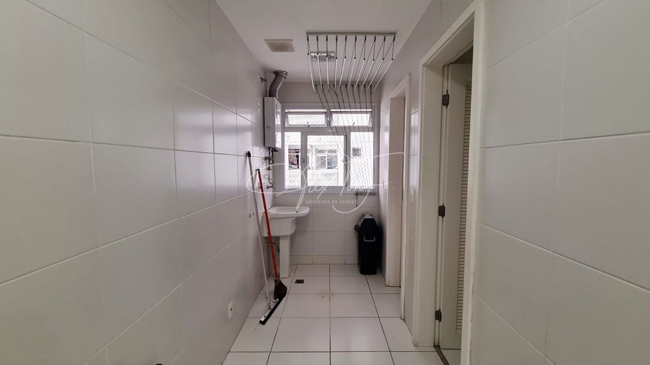 Apartamento à venda com 3 quartos, 146m² - Foto 23