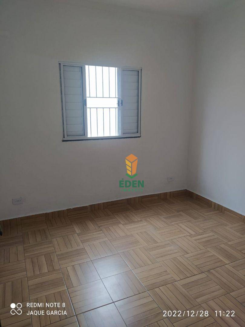 Casa à venda com 2 quartos, 120m² - Foto 9