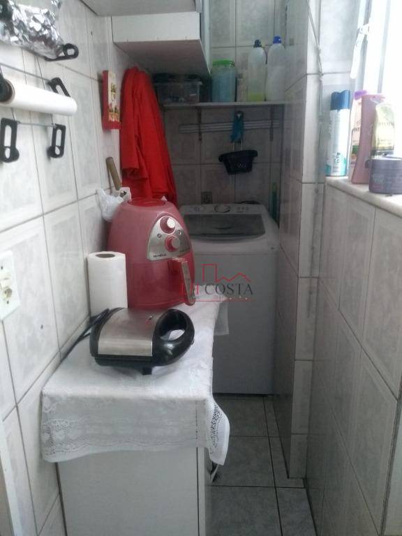 Apartamento à venda com 2 quartos, 60m² - Foto 16