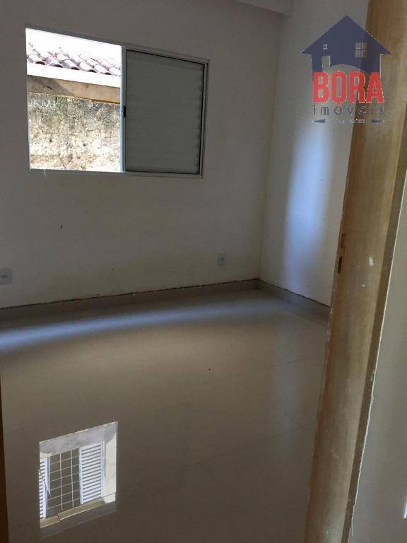 Casa à venda com 5 quartos, 250m² - Foto 10