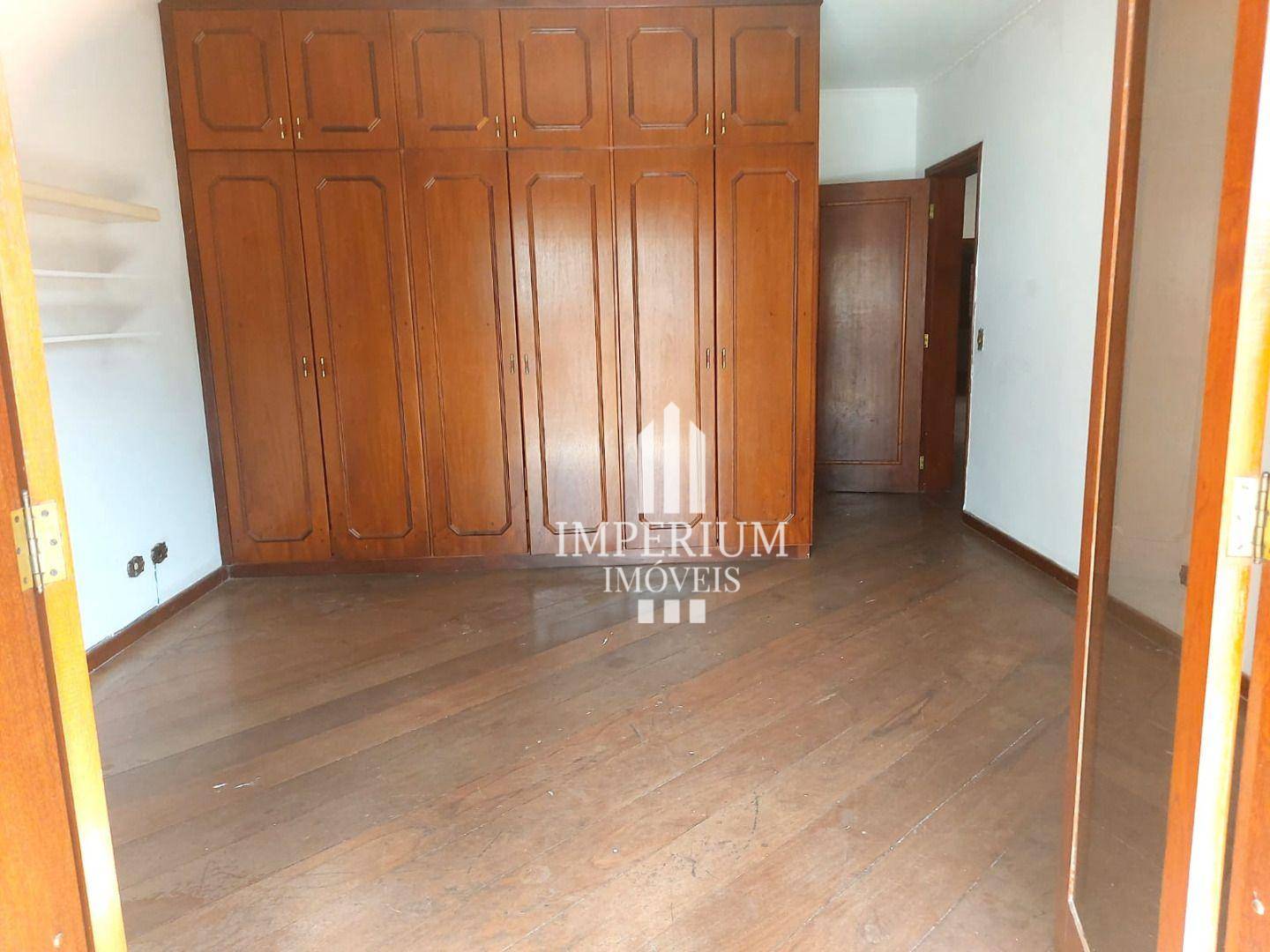 Sobrado à venda com 4 quartos, 352m² - Foto 15