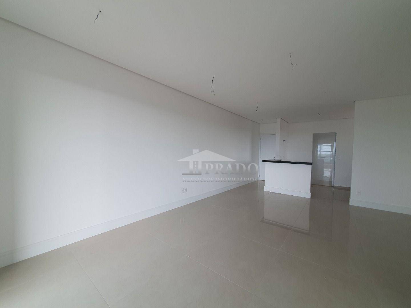 Apartamento à venda com 3 quartos, 128m² - Foto 13