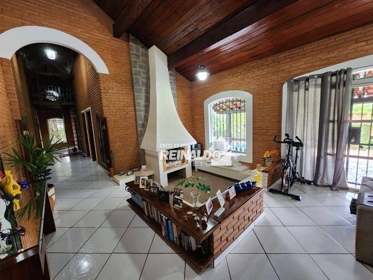 Casa de Condomínio à venda com 4 quartos, 373m² - Foto 8