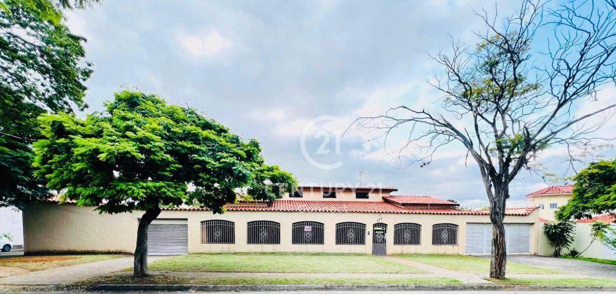 Casa, 3 quartos, 340 m² - Foto 1