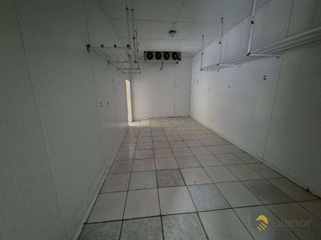 Depósito-Galpão-Armazém para alugar, 550m² - Foto 10