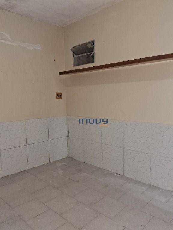 Apartamento à venda com 3 quartos, 100m² - Foto 13