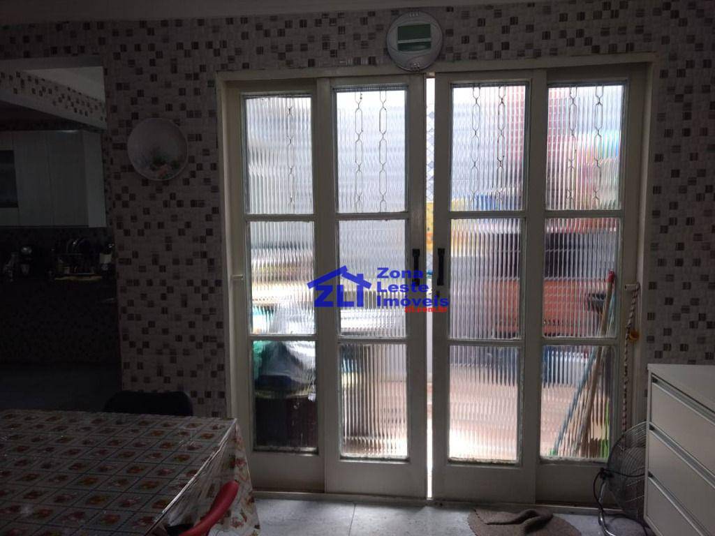 Sobrado à venda com 3 quartos, 180m² - Foto 16