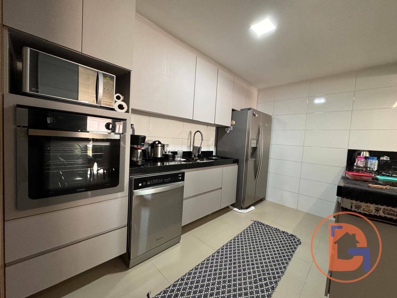 Apartamento à venda com 3 quartos, 186m² - Foto 3