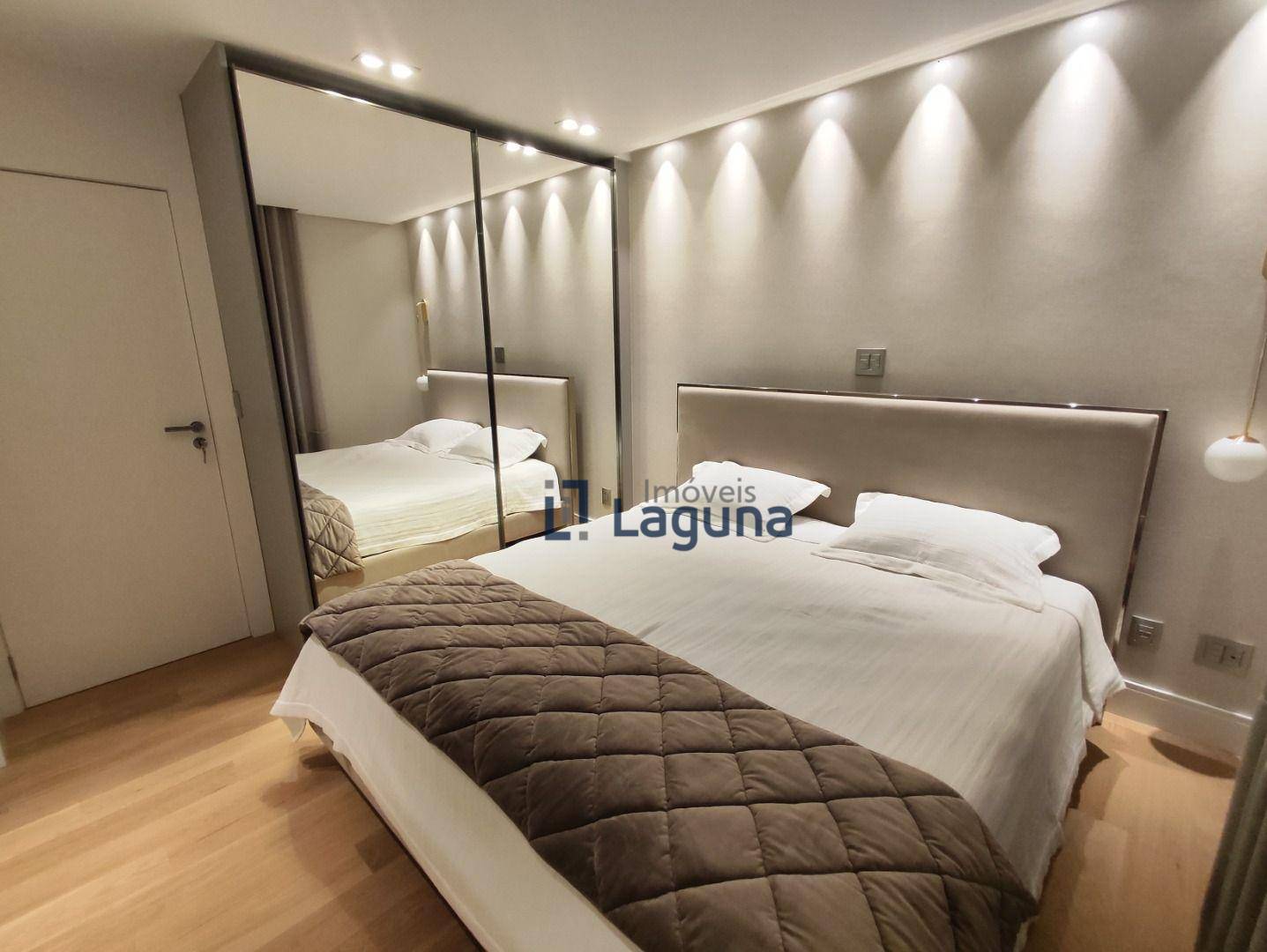 Apartamento à venda com 3 quartos, 140m² - Foto 46