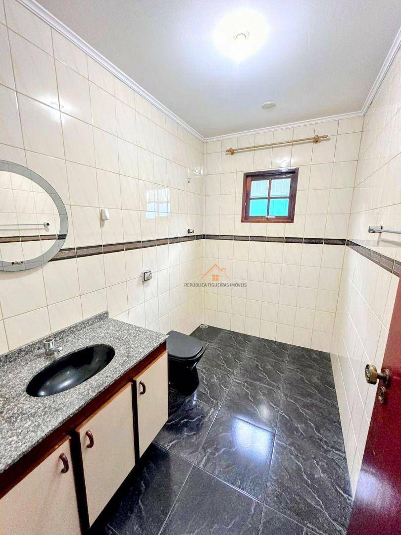 Sobrado à venda com 3 quartos, 223M2 - Foto 11