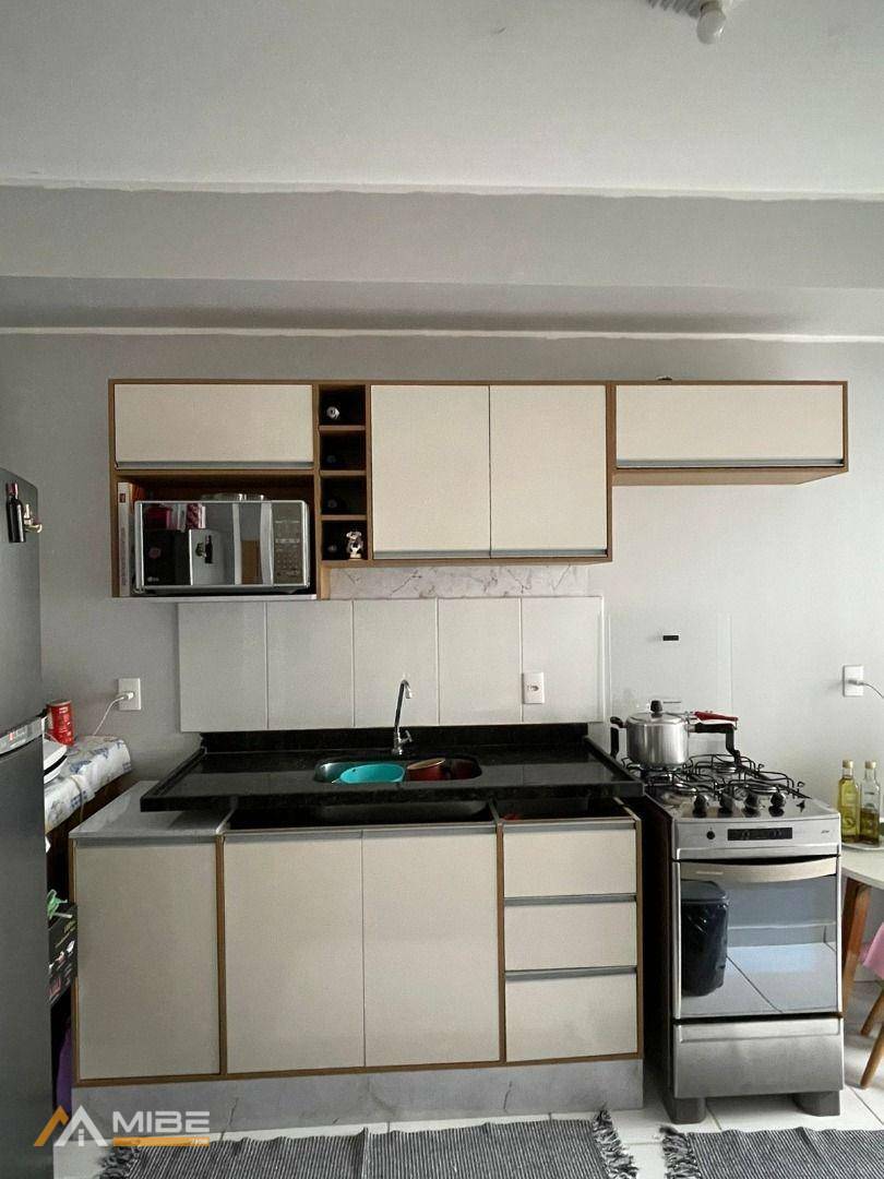Apartamento à venda com 2 quartos, 56m² - Foto 3
