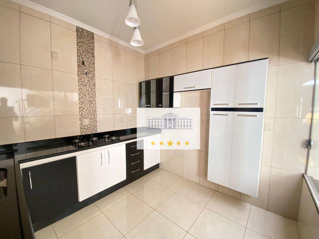 Sobrado à venda com 3 quartos, 288m² - Foto 15