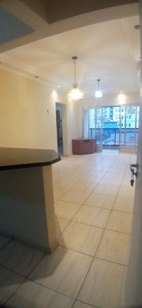 Apartamento à venda com 2 quartos, 110m² - Foto 2