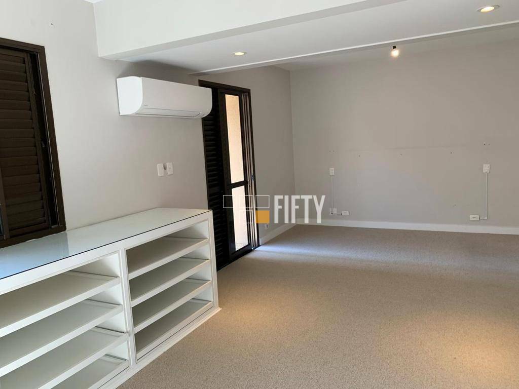 Apartamento para alugar com 2 quartos, 155m² - Foto 4