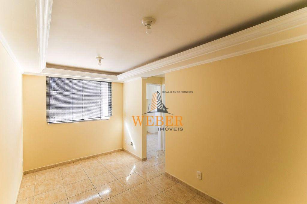 Apartamento à venda com 2 quartos, 40m² - Foto 6