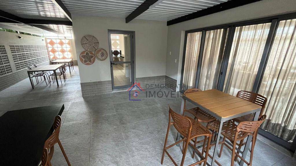 Apartamento à venda com 2 quartos, 60m² - Foto 21