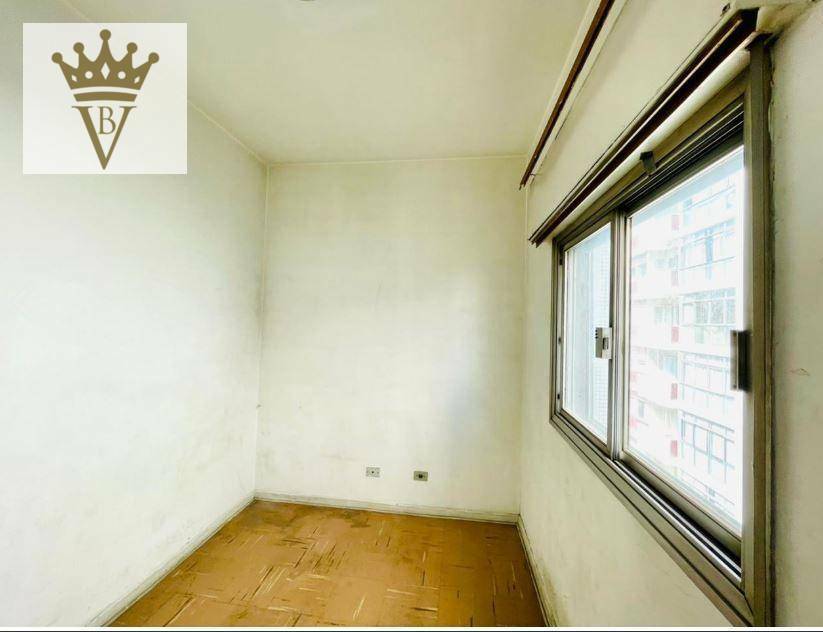 Apartamento à venda com 3 quartos, 300m² - Foto 12