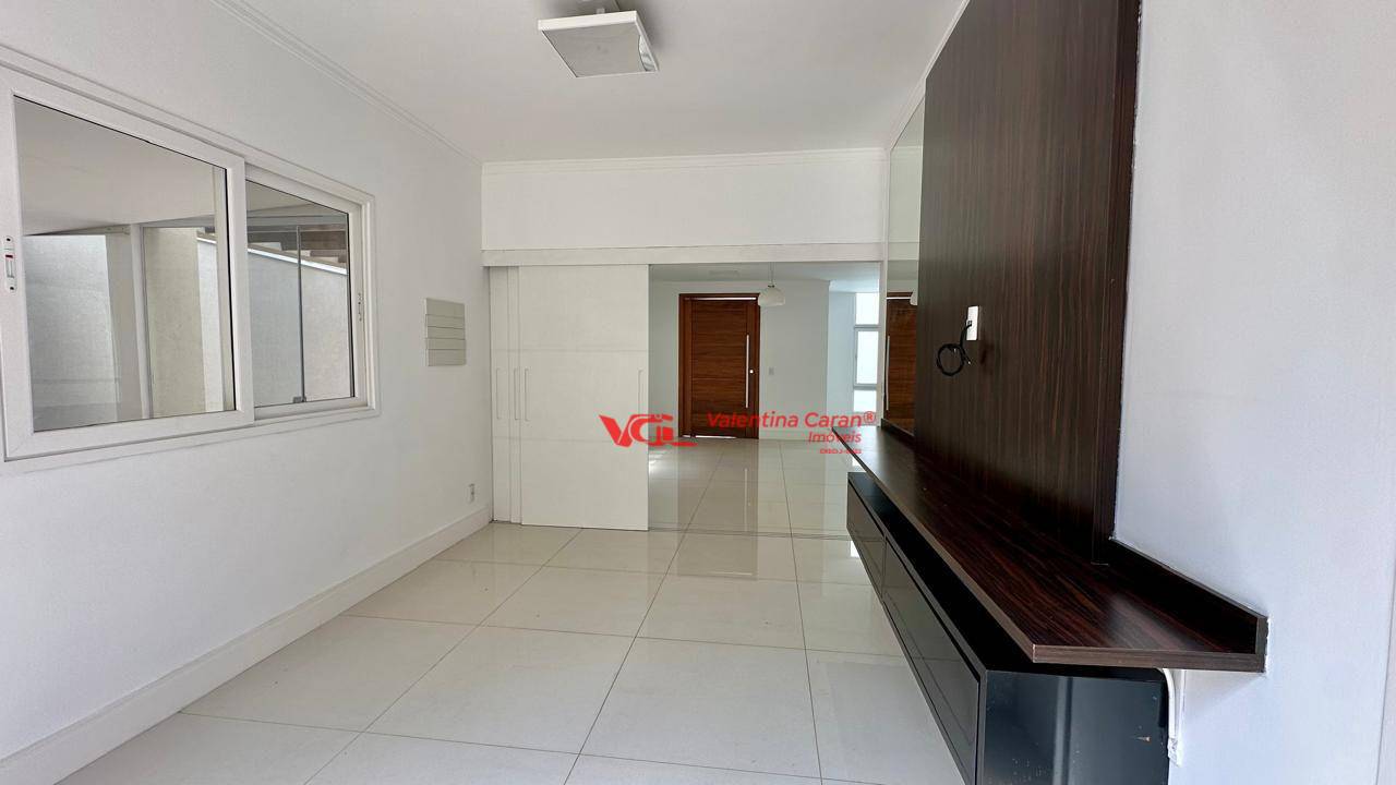 Sobrado à venda e aluguel com 3 quartos, 187m² - Foto 6