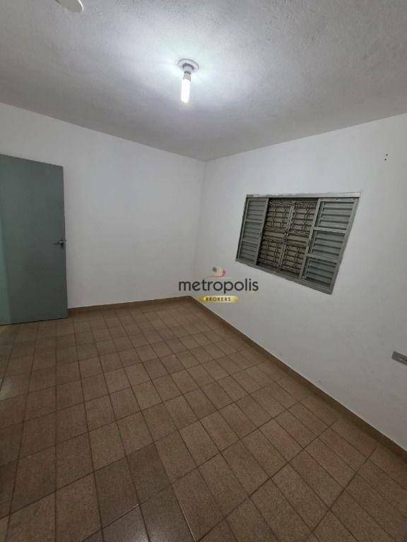 Casa para alugar com 2 quartos, 70m² - Foto 9