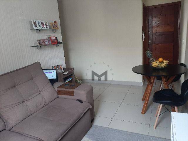 Apartamento à venda com 2 quartos, 70m² - Foto 9