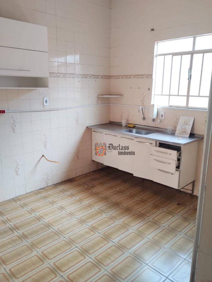 Casa à venda com 5 quartos, 165m² - Foto 19