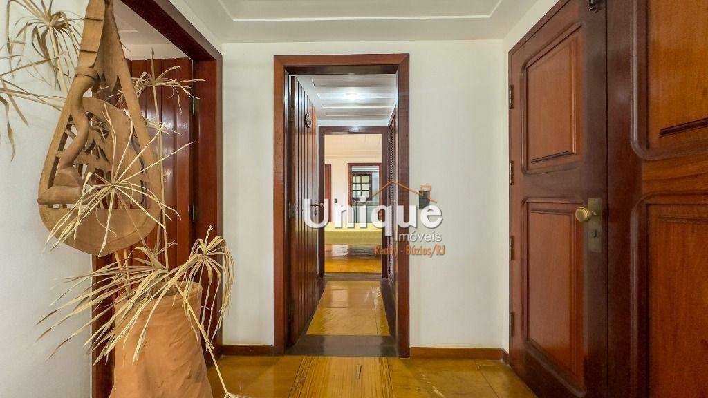 Casa de Condomínio à venda com 4 quartos, 241m² - Foto 37