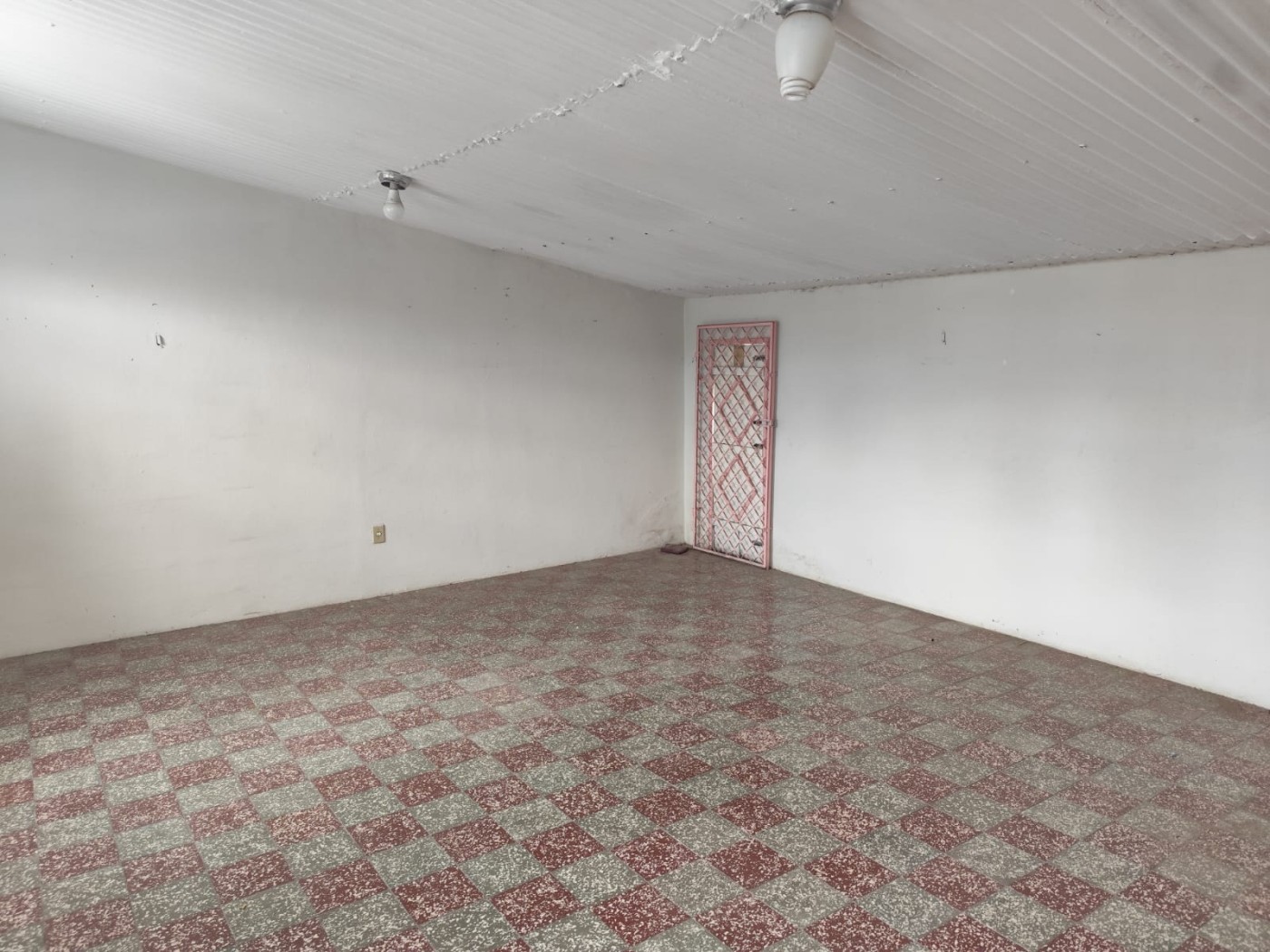 Casa à venda com 4 quartos, 560m² - Foto 8