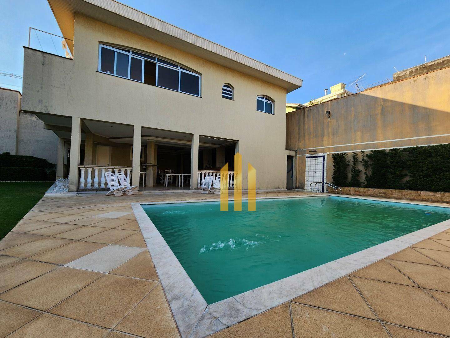 Casa à venda com 3 quartos, 250m² - Foto 39