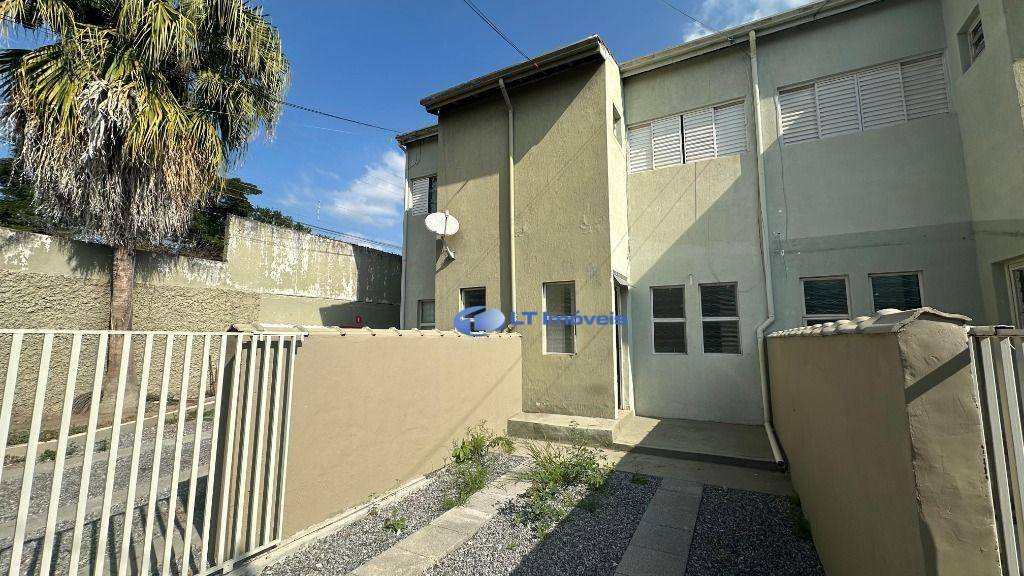 Sobrado para alugar com 2 quartos, 95m² - Foto 3