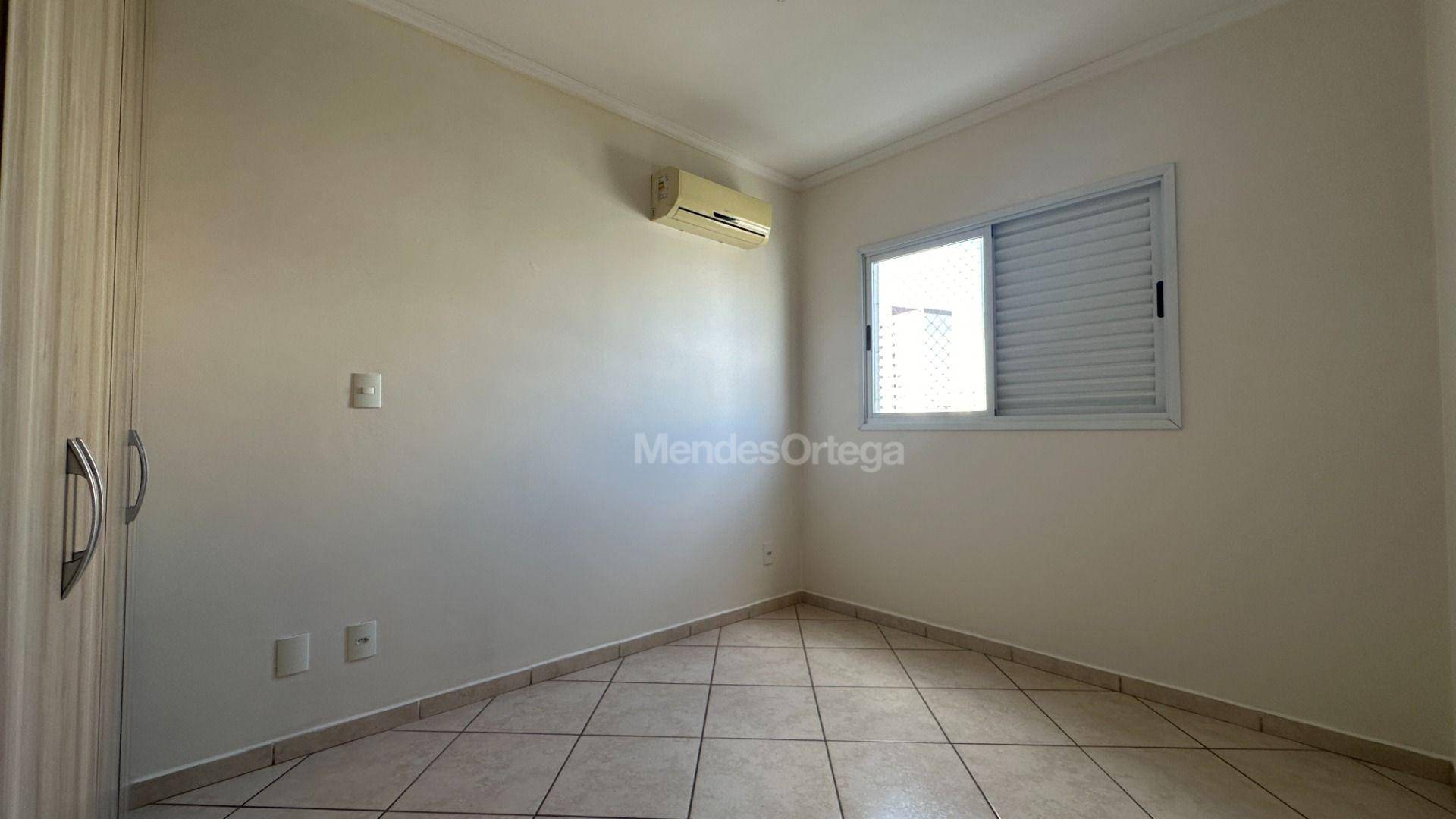 Apartamento à venda com 3 quartos, 94m² - Foto 11