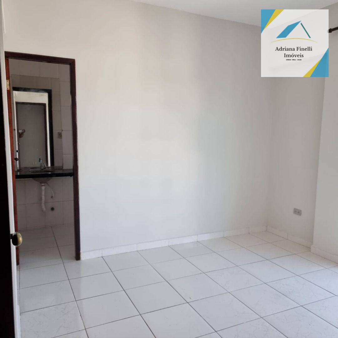 Apartamento à venda com 2 quartos, 40m² - Foto 3