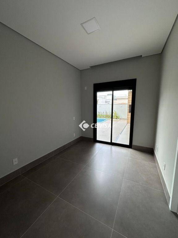 Casa de Condomínio à venda com 3 quartos, 206m² - Foto 6