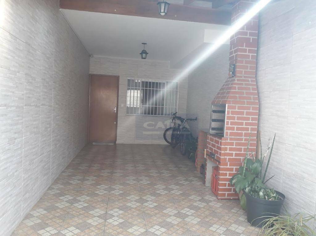 Sobrado à venda com 3 quartos, 100m² - Foto 4