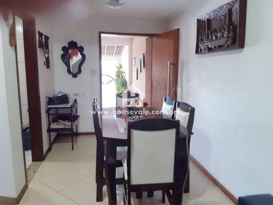 Sobrado à venda com 3 quartos, 168m² - Foto 3