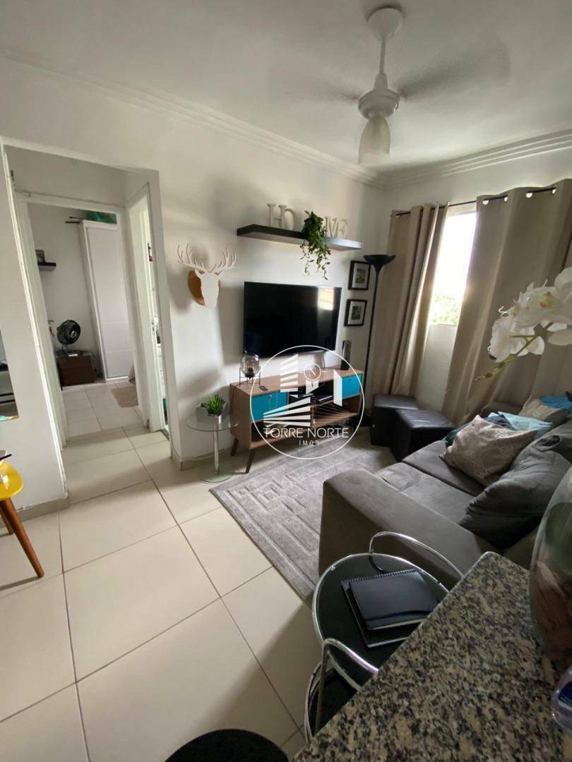 Apartamento à venda com 2 quartos, 42m² - Foto 1