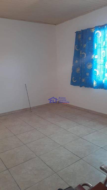 Casa à venda com 4 quartos, 200m² - Foto 12