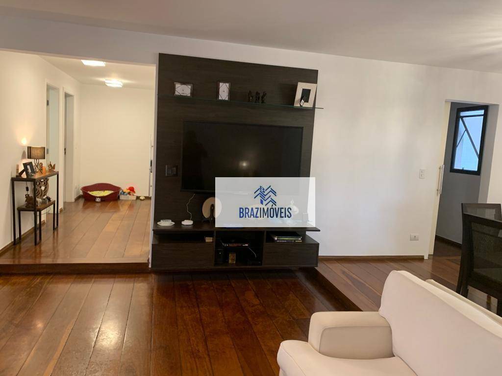 Apartamento à venda com 4 quartos, 236m² - Foto 8