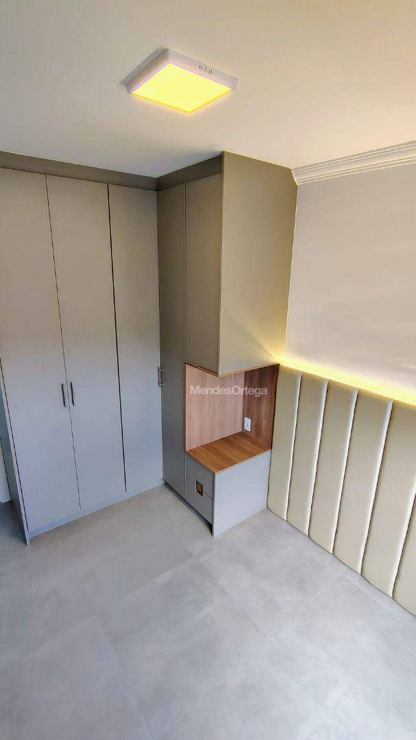 Apartamento à venda com 2 quartos, 63m² - Foto 11