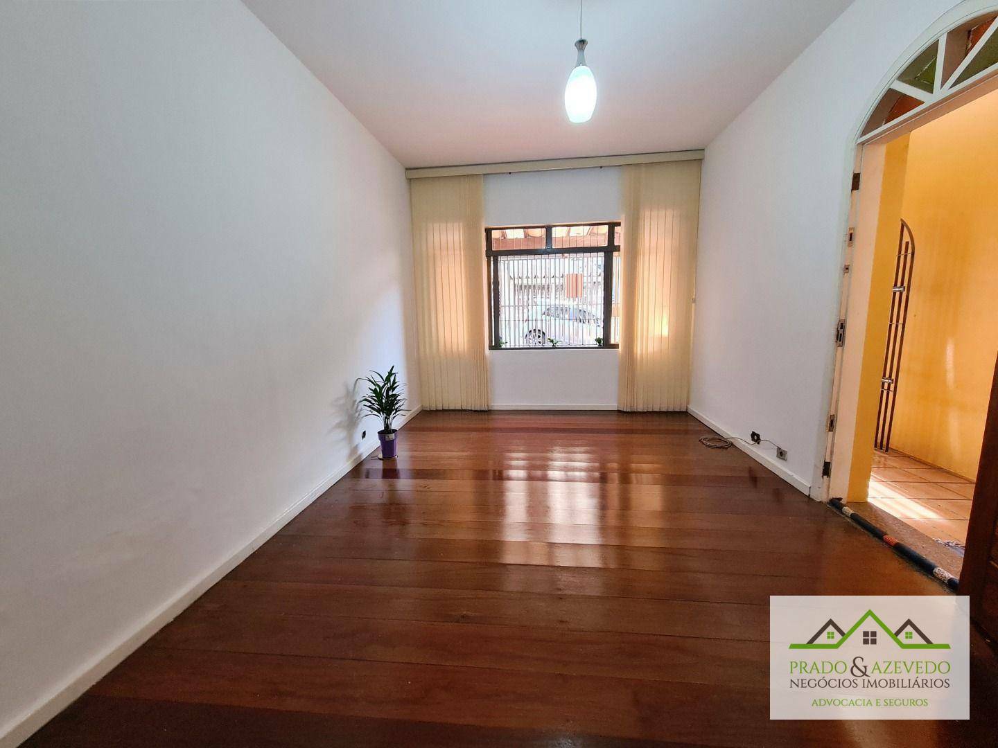 Casa à venda com 2 quartos, 138m² - Foto 4