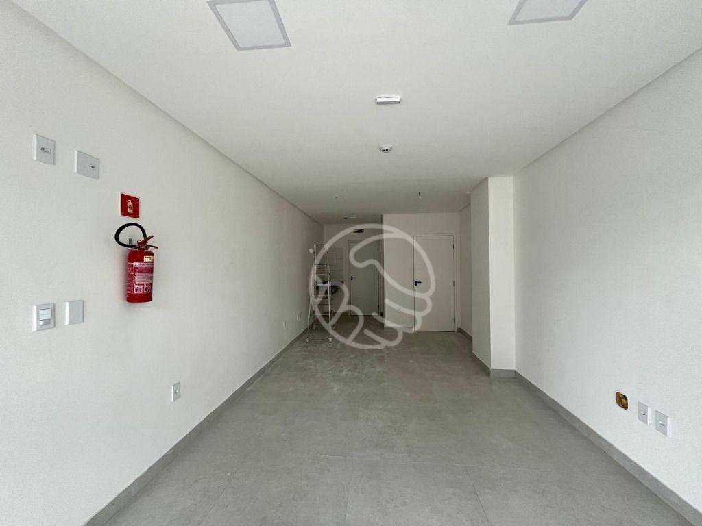 Loja-Salão para alugar, 29m² - Foto 4