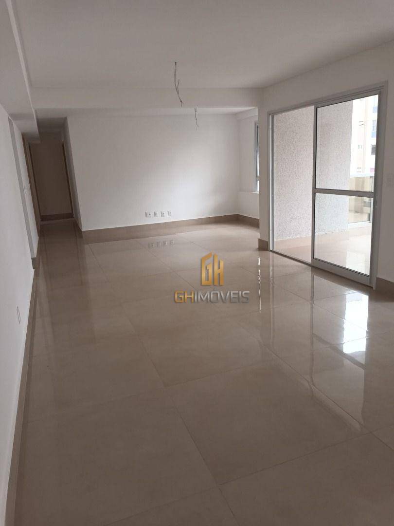 Apartamento à venda com 3 quartos, 155m² - Foto 6